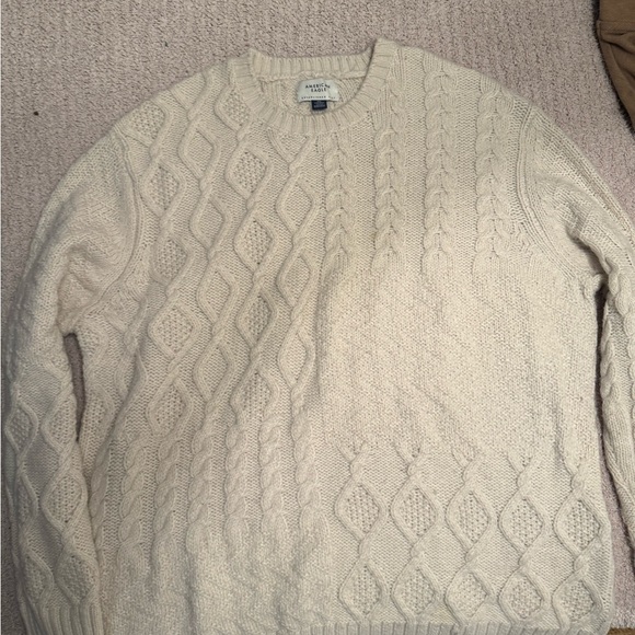 American Eagle Outfitters Cream Cable Knit Sweater - Picture 1 of 1